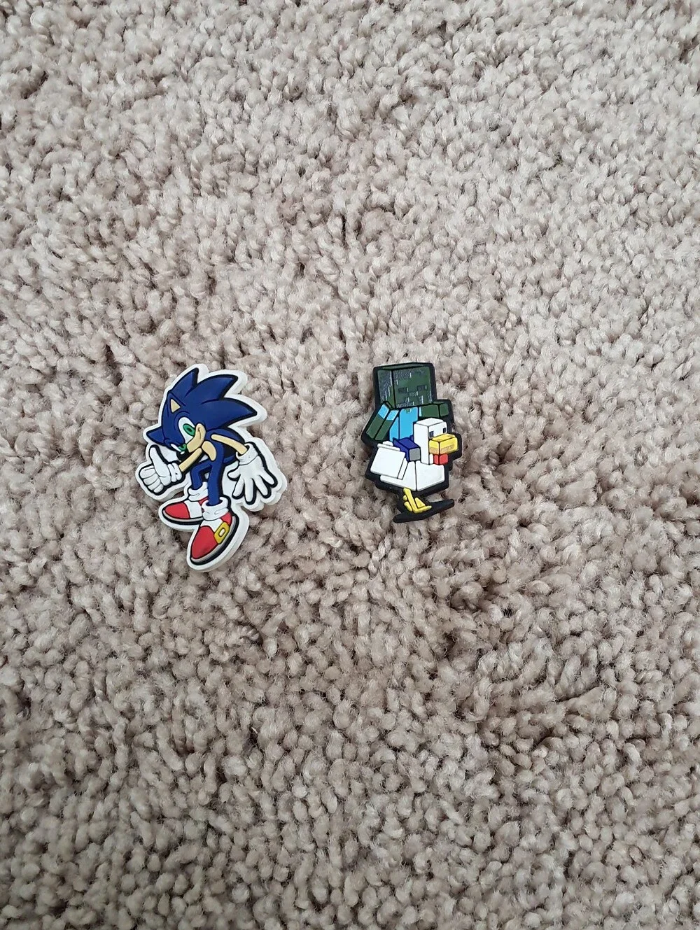 Crocs Jibbitz Lot of 2 Kids Charms - Sonic, Minecraft Duck
